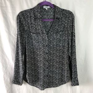 Express, black and white portofino button up shirt, small